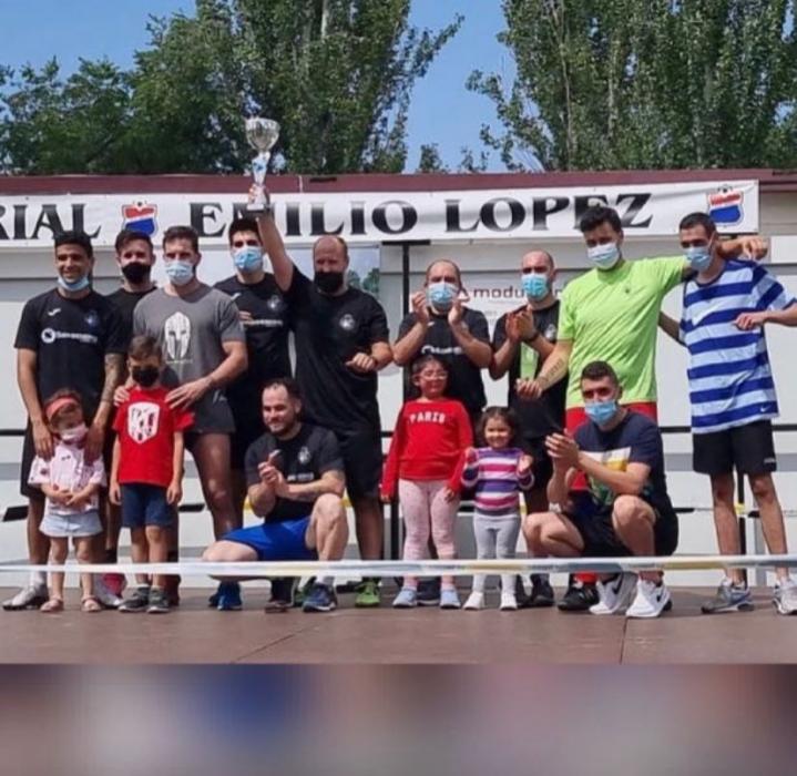 Primer titulo del Haro CF